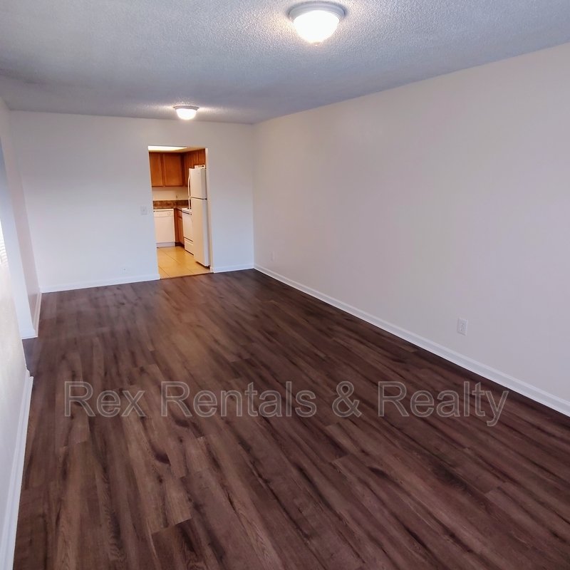 The waterfront arets district of Gulfport property image