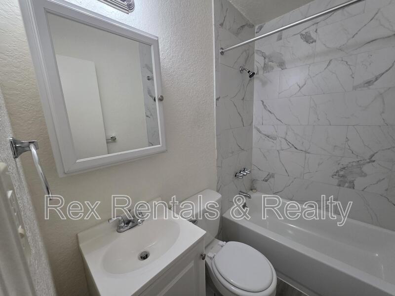 Comfortable ready to move in 2 bedroom property image